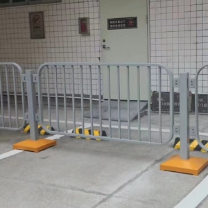 不銹鋼道路分割護欄定做